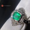 Luxury PT900 platinum emerald ring with 1.400ct natural emerald and 0.61ct diamonds.